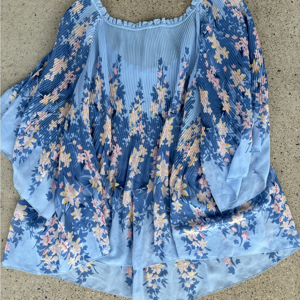 iJeans By Buffalo Off Shoulder, Floral Pleated Top
